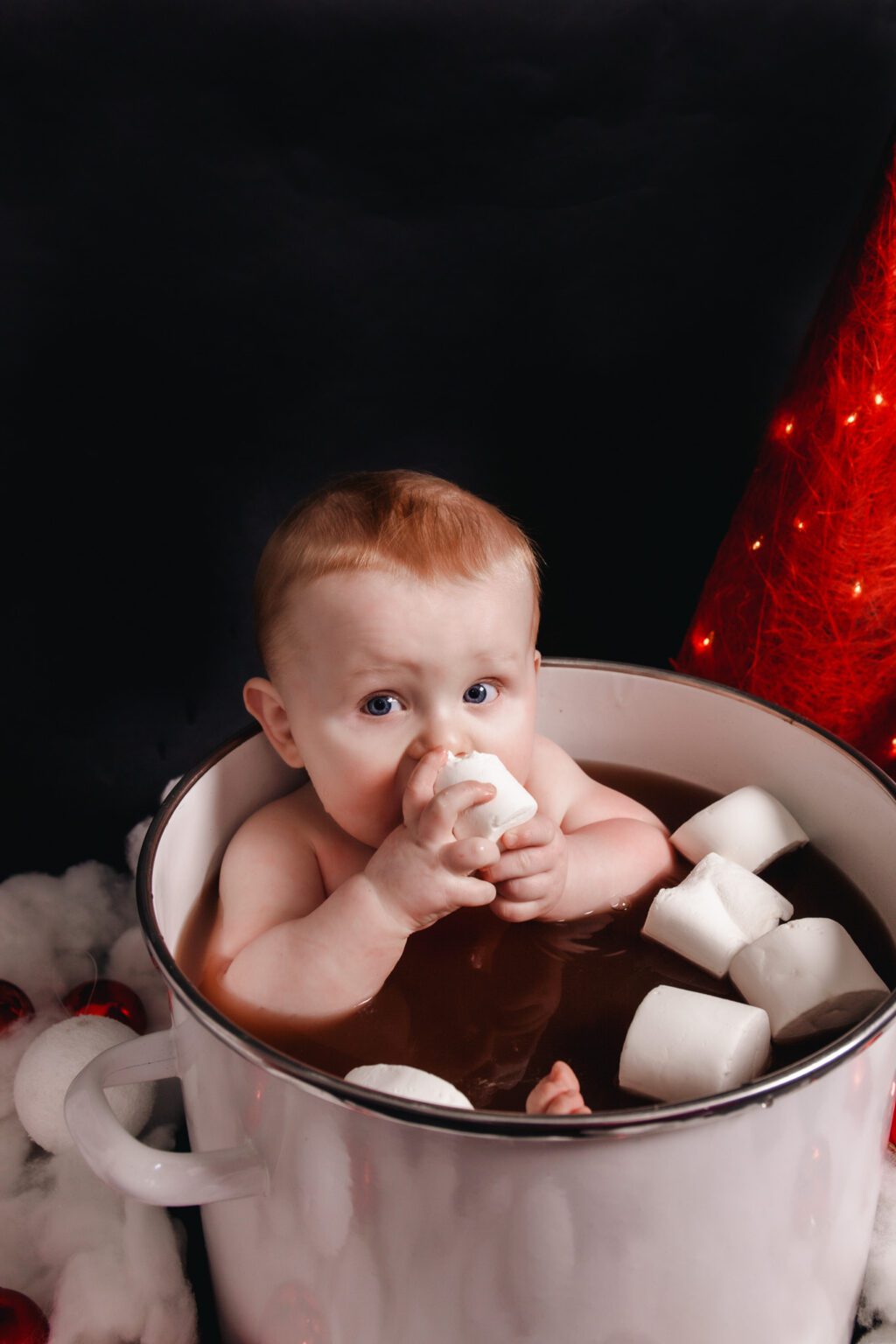 kerst fotoshoot baby chocolade bad